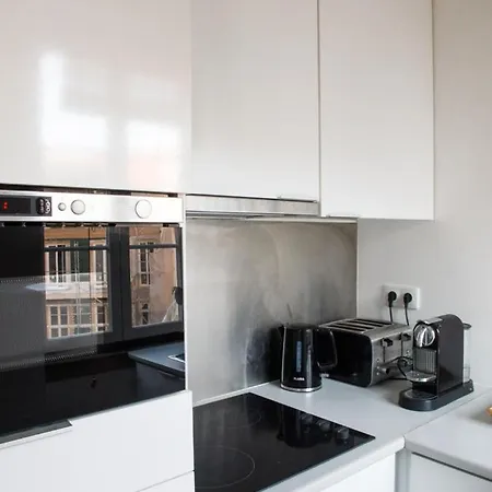 Palm Tree House, Apartemant In Principe Real Lisboa