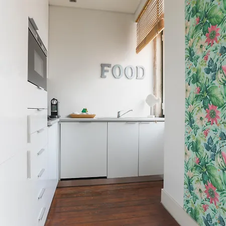 普林西比皇家棕榈树屋中央公寓 *